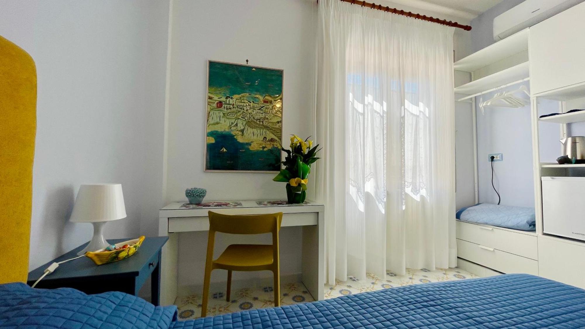 Bluemagi Hotel Sorrento Bagian luar foto